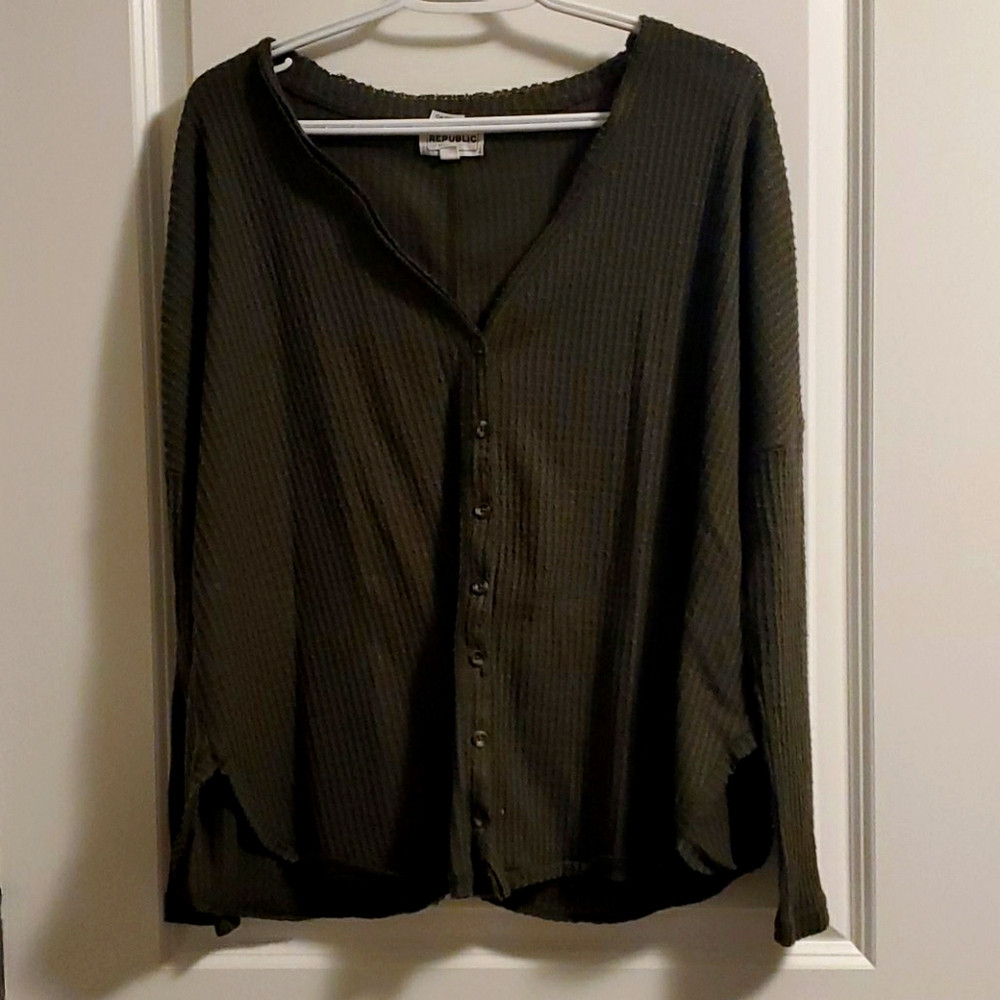 Republic long sleeve